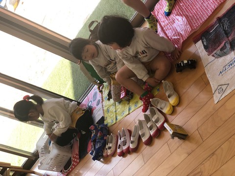 4月の朝のこどもたちの様子