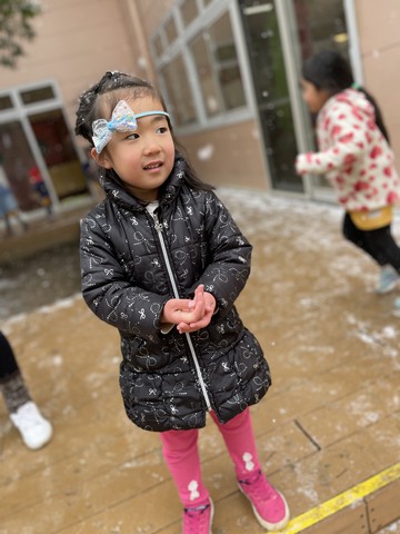 1/7 雪さんが遊びにきてくれて、みんな大はしゃぎ。