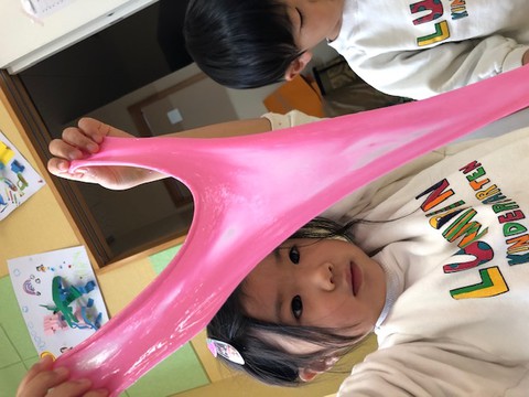 ゆりぐみさん★いろいろなチームに分かれてなにやらまたまた面白い発見中